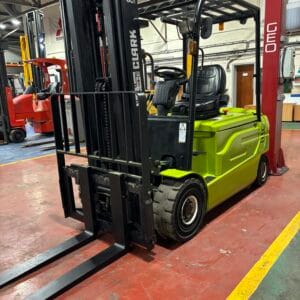 Clark GEX30 Electric Counterbalance F651